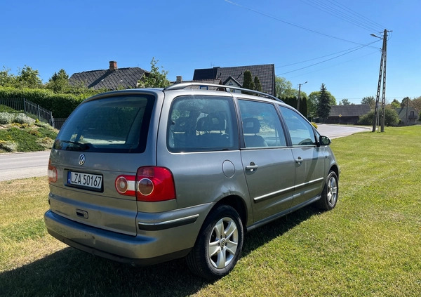 Volkswagen Sharan cena 11500 przebieg: 247000, rok produkcji 2004 z Wolin małe 121